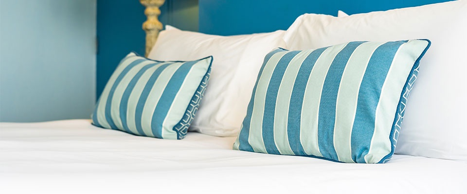 Задача: купить кровать в новую квартиру